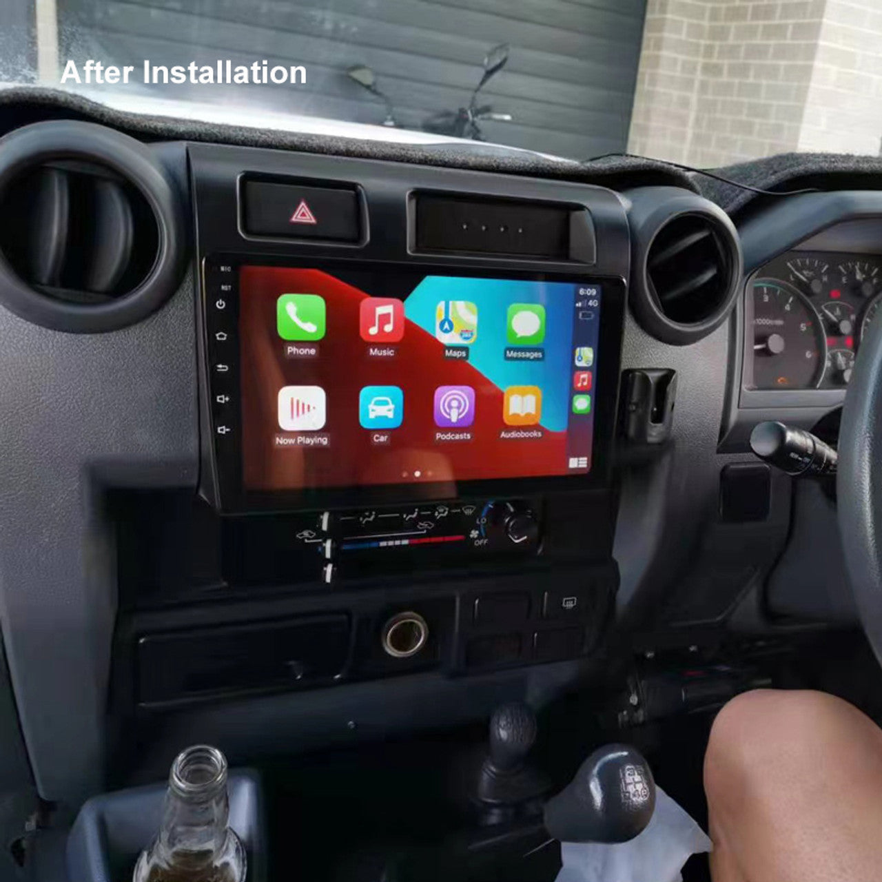 Nakamichi Wireless Apple CarPlay & Android Auto Solution for Toyota Landcruiser UTE 2007-2023 LC70 LC79 Series
