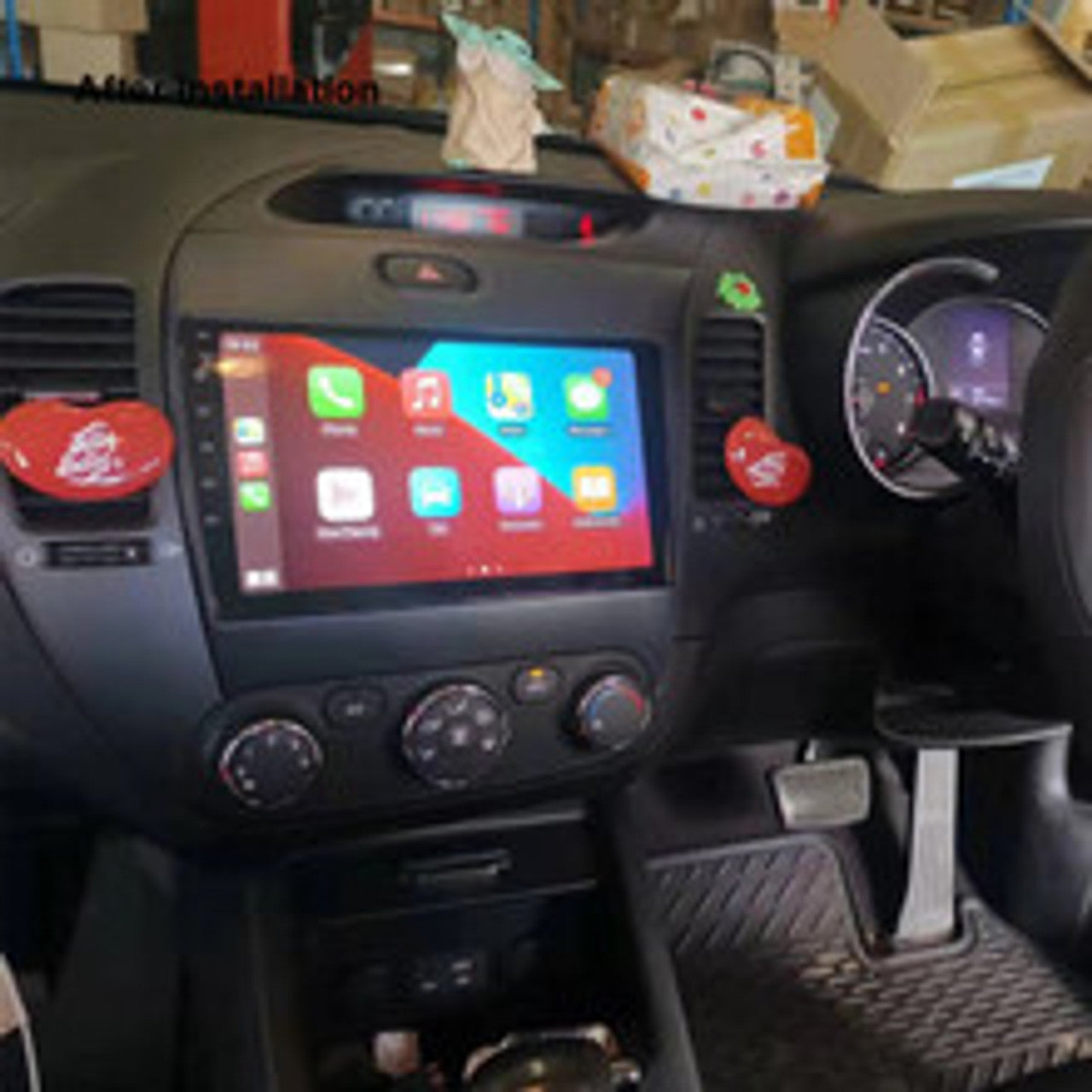 Nakamichi Wireless Apple CarPlay & Android Auto Solution for Kia Cerato 2013-2018