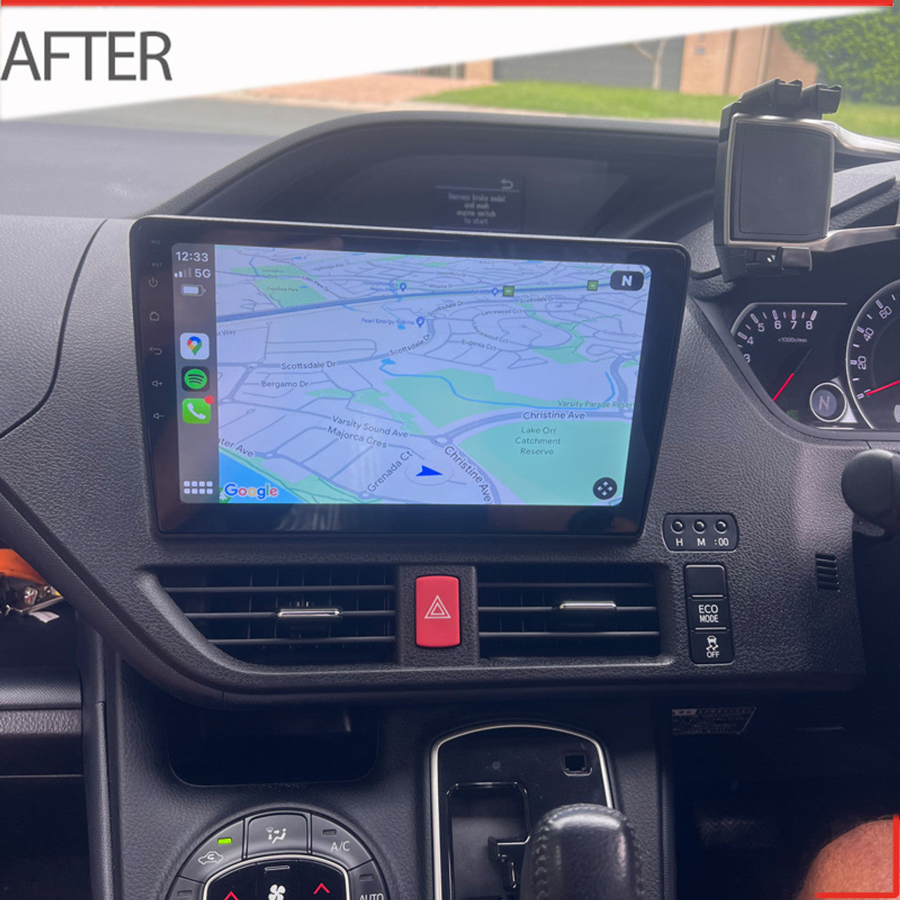 Nakamichi Wireless Apple CarPlay & Android Auto System for Toyota Noah Voxy (2014-2021)